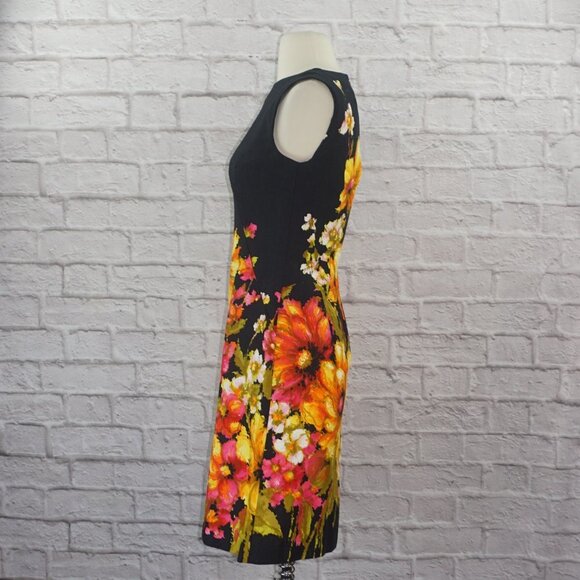 Vintage 60s Floral Mini Dress - Picture 2 of 8